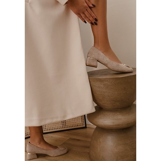 Ciemnobeżowe Czółenka Vices z Ozdobnymi Metalicznymi Wstawkami i Skórzaną Wkładką Innathoria ze sklepu born2be.pl w kategorii Czółenka - zdjęcie 176387345