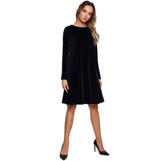 Welurowa sukienka trapezowa w kolorze granatowym M566, Kolor granatowy, Rozmiar Moe S Intymna