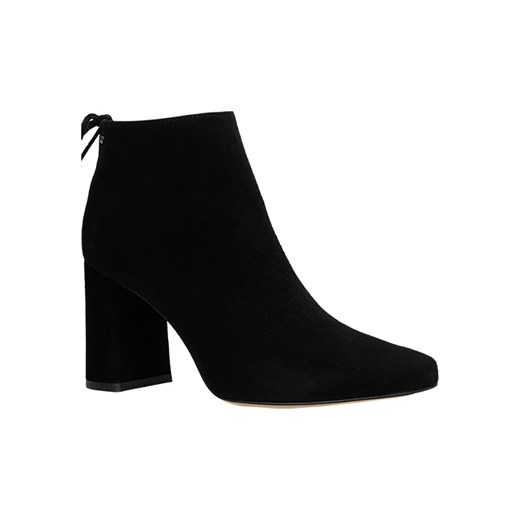 Wojas Skórzane botki w kolorze czarnym ze sklepu Limango Polska w kategorii Botki - zdjęcie 176392749