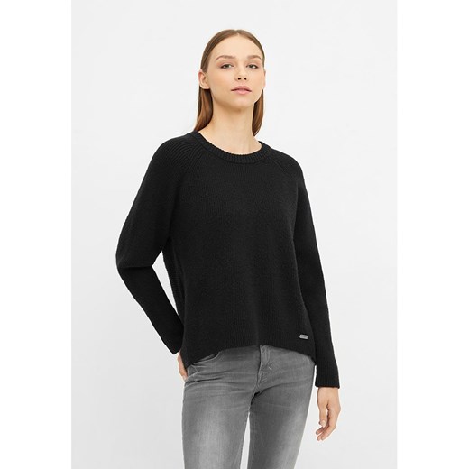 Bench Sweter &quot;Kiruna&quot; w kolorze czarnym ze sklepu Limango Polska w kategorii Swetry damskie - zdjęcie 176407218
