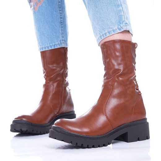 Brązowe botki z wysoką cholewką /E10-1 17047 T288/ Pantofelek24 36 Pantofelek24.pl