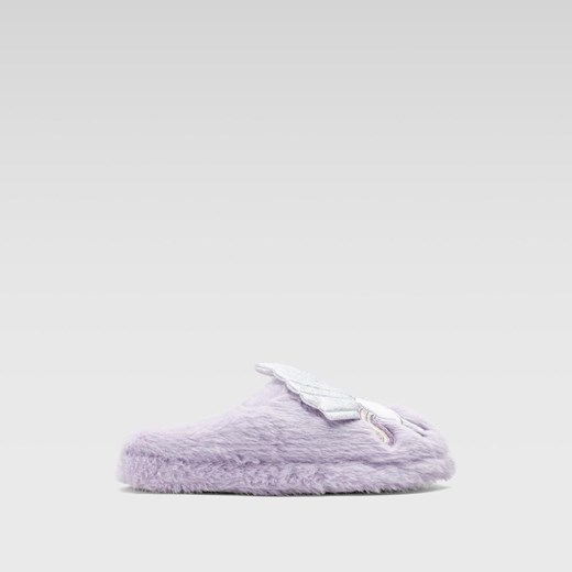 Kapcie Nelli Blu B12041A ze sklepu ccc.eu w kategorii Kapcie dziecięce - zdjęcie 176429069