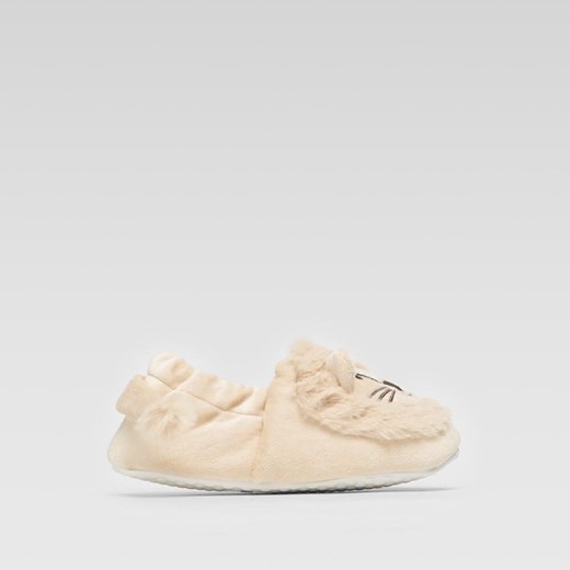 Kapcie Action Boy B12035 ze sklepu ccc.eu w kategorii Kapcie dziecięce - zdjęcie 176429115