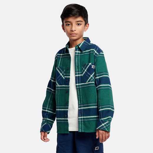 Koszula dziecięca New Balance LAKB0075NWG – zielona ze sklepu New Balance Poland w kategorii Koszule chłopięce - zdjęcie 176430167