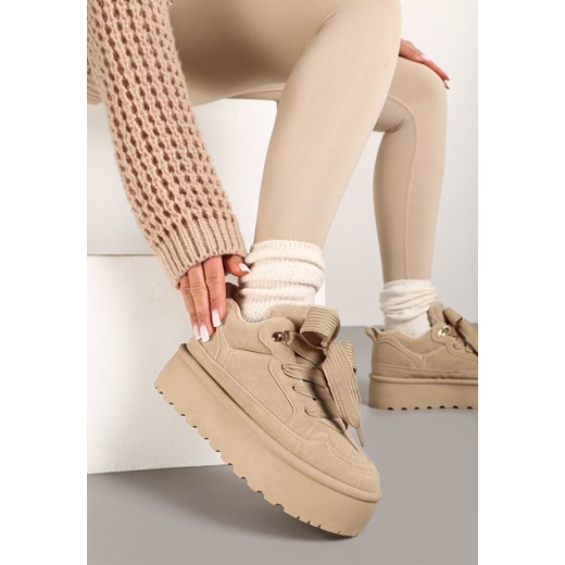 Ciemnobeżowe Sneakersy Vices na Platformie z Ozdobnym Futerkiem Nalirea ze sklepu born2be.pl w kategorii Buty sportowe damskie - zdjęcie 176431716