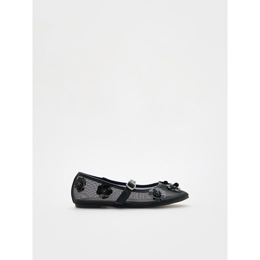Reserved - Baleriny z kwiatowym zdobieniem - czarny Reserved 31 Reserved