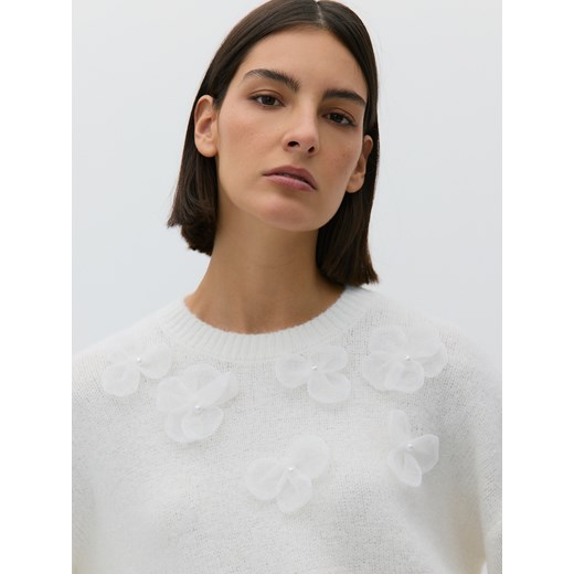Reserved - Sweter z aplikacją - kremowy Reserved S Reserved