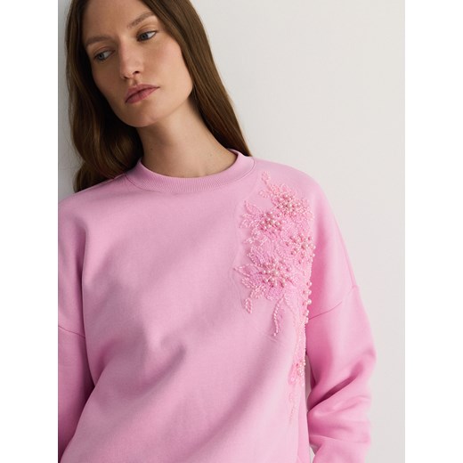 Reserved - Bawełniana bluza z aplikacją - pastelowy róż ze sklepu Reserved w kategorii Bluzy damskie - zdjęcie 176442436