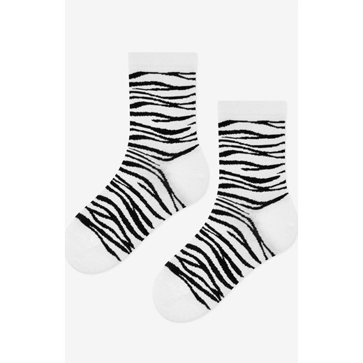 Marilyn Skarpetki damskie bawełniane w stylowy wzór zebry Zebra, Kolor biało-czarny, Rozmiar 36-40, Marilyn ze sklepu Intymna w kategorii Skarpetki damskie - zdjęcie 176471306