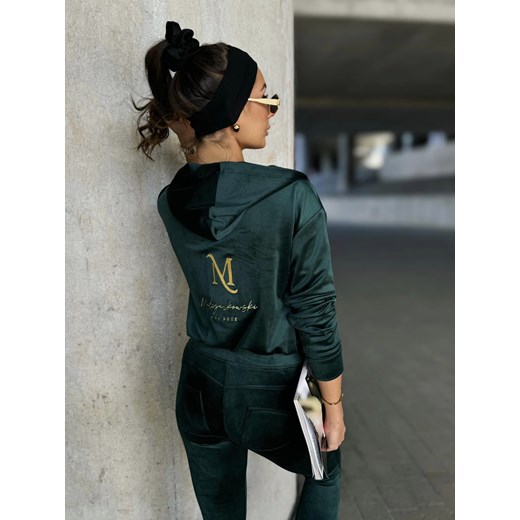 welurowa bluza z kapturem premium logo mielczarkowski - butelkowa zieleń ze sklepu STYLOWO w kategorii Bluzy damskie - zdjęcie 176539367