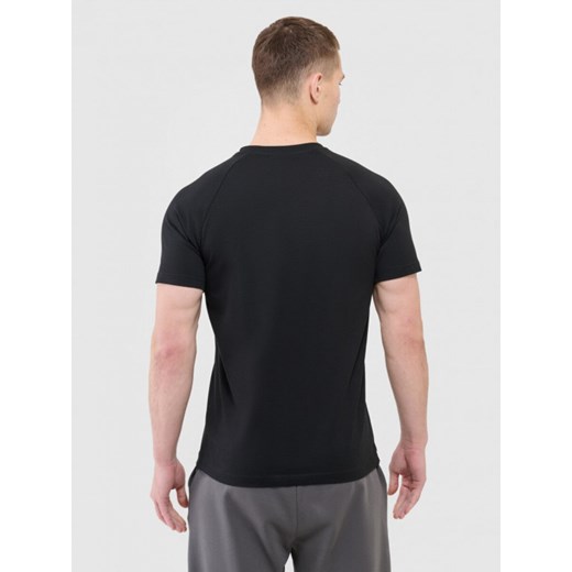 Męski t-shirt basic  Outhorn OTHWAW24TTSHM2378 - czarny ze sklepu Sportstylestory.com w kategorii T-shirty męskie - zdjęcie 176554946