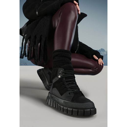 Czarne Botki na Platformie z Futerkiem Dorcva ze sklepu born2be.pl w kategorii Botki - zdjęcie 176561418