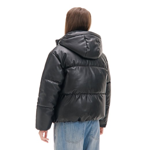 Cropp - Czarna kurtka puffer z kapturem - czarny Cropp S Cropp