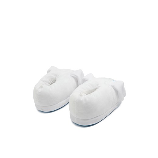 Cropp - Pluszowe kapcie Cinnamoroll - biały Cropp 38/39 promocyjna cena Cropp