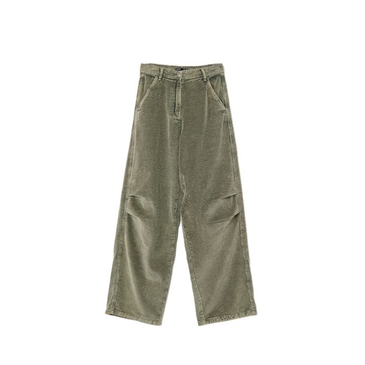 Cropp - Oliwkowe sztruksowe spodnie - zielony ze sklepu Cropp w kategorii Spodnie damskie - zdjęcie 176577658