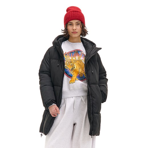 Cropp - Czarny pikowany płaszcz z kapturem - czarny ze sklepu Cropp w kategorii Płaszcze damskie - zdjęcie 176579718