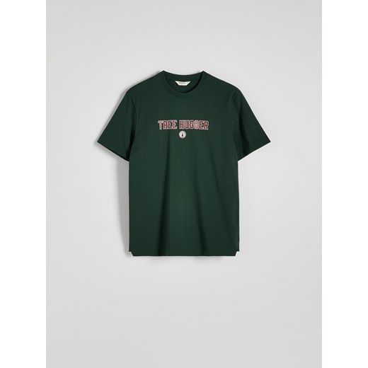 Reserved - T-shirt regular ze świątecznym nadrukiem - ciemnozielony ze sklepu Reserved w kategorii T-shirty męskie - zdjęcie 176598475