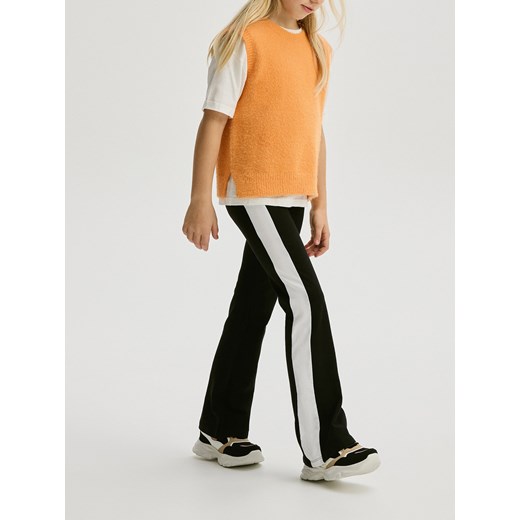 Reserved - Spodnie flare z lampasem - czarny ze sklepu Reserved w kategorii Spodnie dziewczęce - zdjęcie 176599606