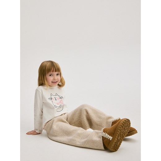 Reserved - Koszulka z nadrukiem - złamana biel ze sklepu Reserved w kategorii Bluzki dziewczęce - zdjęcie 176600957