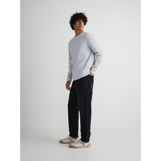 Reserved - Jeansy carrot fit - czarny Reserved 33 Reserved