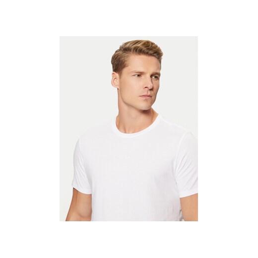 Guess T-Shirt M4GP39 K7HD0 Biały Regular Fit ze sklepu MODIVO w kategorii T-shirty męskie - zdjęcie 176636895
