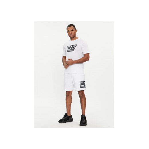 EA7 Emporio Armani Szorty sportowe 3DPS63 PJ05Z 1100 Biały Regular Fit XL MODIVO