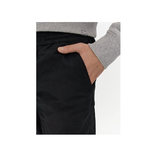 Brave Soul Spodnie materiałowe MTR-BRETBLACK Czarny Regular Fit 34 MODIVO