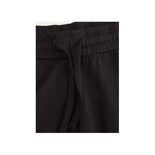 Coccodrillo Szorty sportowe XCX121401BAG Czarny Regular Fit 134 MODIVO