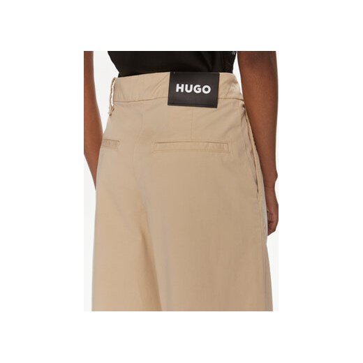 Hugo Spodnie materiałowe Hanico-1-D 50489241 Beżowy Relaxed Fit 36 MODIVO