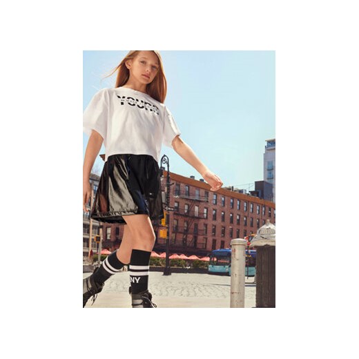 DKNY T-Shirt D35T18 D Biały Regular Fit 14Y MODIVO