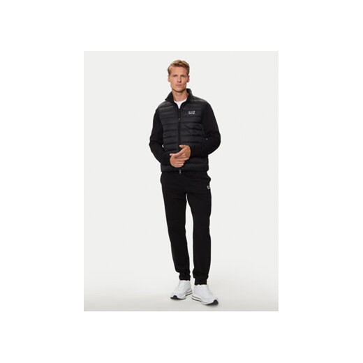 EA7 Emporio Armani Kamizelka 8NPQ06 PNGPZ 1200 Czarny Regular Fit ze sklepu MODIVO w kategorii Kamizelki męskie - zdjęcie 176758715