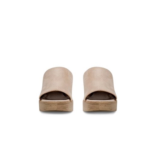 Clara Barson Klapki WS2P227-03 Beżowy Clara Barson 40 MODIVO