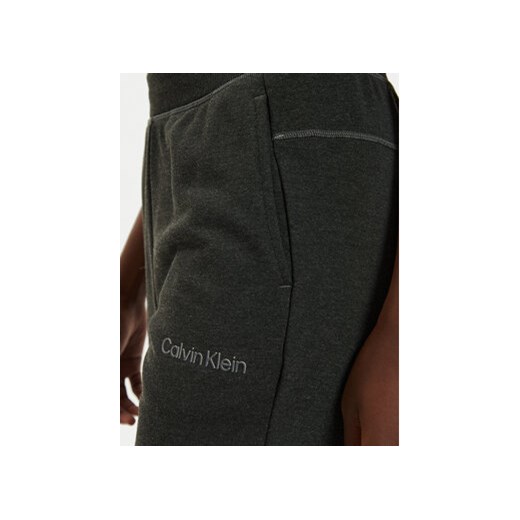 Calvin Klein Performance Spodnie dresowe 00GWS4P651 Czarny Relaxed Fit S MODIVO