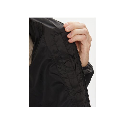 Calvin Klein Jeans Kurtka puchowa J30J324330 Czarny Regular Fit XL MODIVO