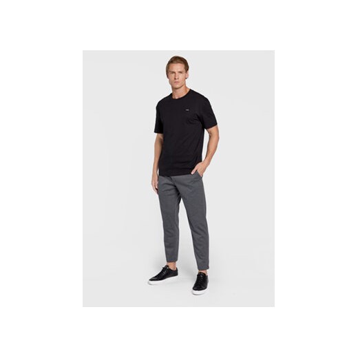 Calvin Klein T-Shirt K10K110669 Czarny Regular Fit Calvin Klein L MODIVO
