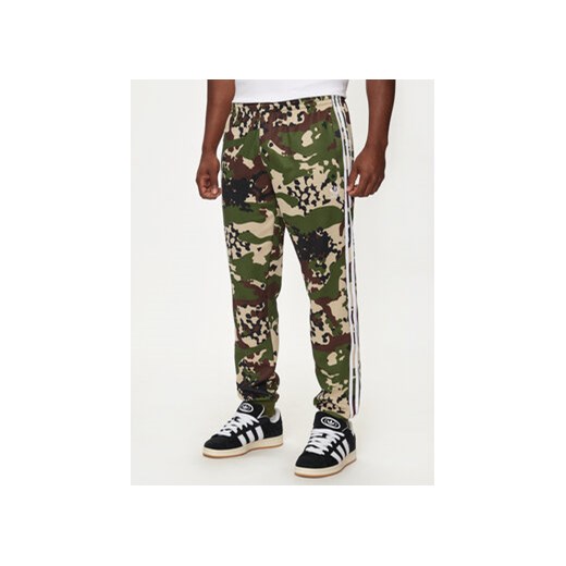 adidas Spodnie dresowe Camo SSTR IS0254 Zielony Regular Fit M MODIVO