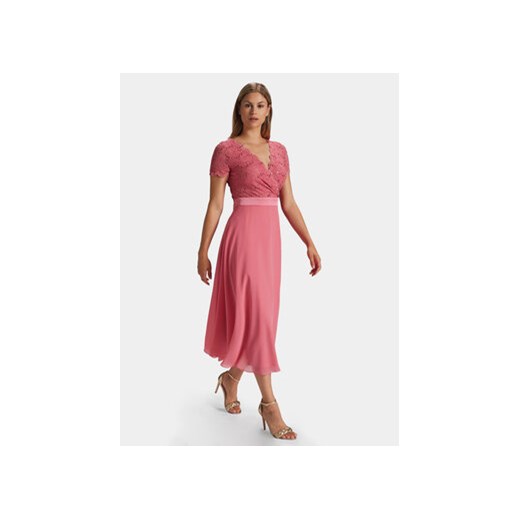 Swing Sukienka koktajlowa 5AG11100 Różowy Regular Fit Swing 46 MODIVO