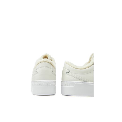 Tommy Hilfiger Sneakersy Essential Platform Sneaker Fur FW0FW08349 Biały Tommy Hilfiger 37 MODIVO