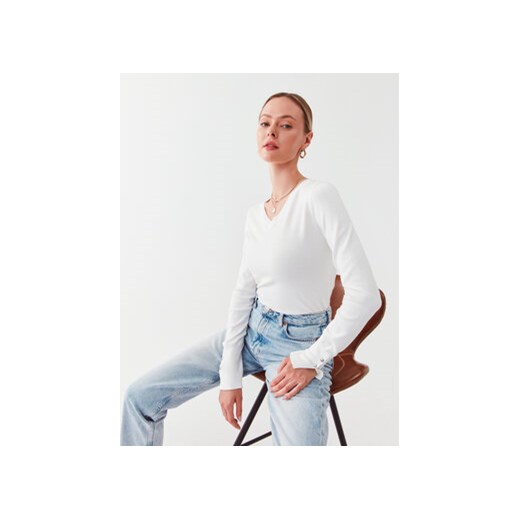 Guess Sweter W2YR31 Z2V62 Biały Regular Fit Guess XXL MODIVO