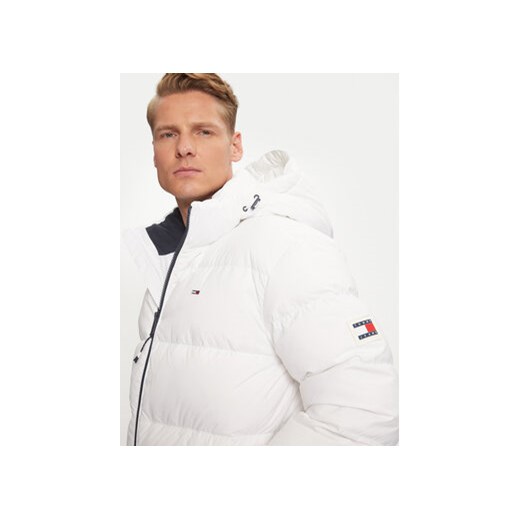 Tommy Jeans Kurtka puchowa Essential DM0DM19786 Biały Regular Fit Tommy Jeans XL MODIVO