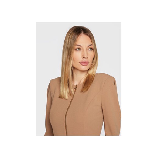 Rinascimento Sukienka koktajlowa CFC0111065003 Beżowy Regular Fit Rinascimento XL MODIVO