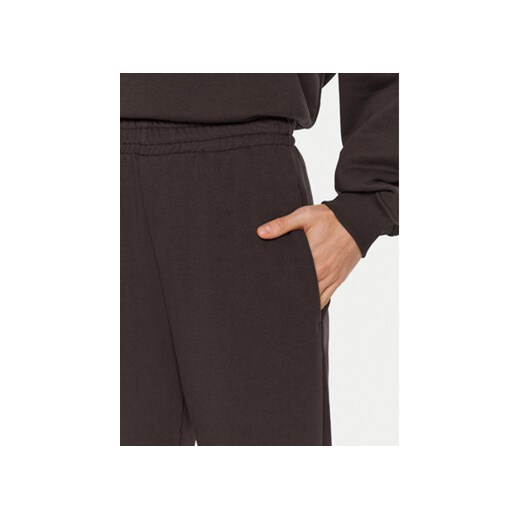 ViCOLO Spodnie dresowe TS0553 Brązowy Regular Fit Vicolo M MODIVO