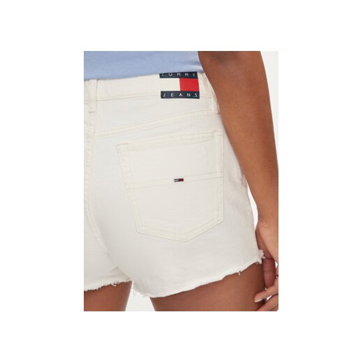 Tommy Jeans Szorty jeansowe DW0DW17643 Biały Regular Fit Tommy Jeans 25 MODIVO