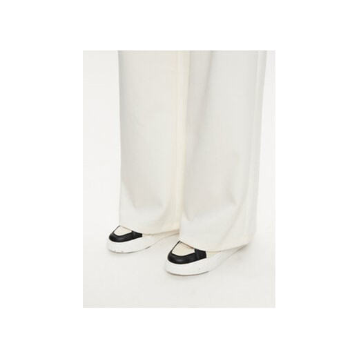 Guess Spodnie dresowe V5RB12 KC3D2 Écru Regular Fit Guess XS MODIVO