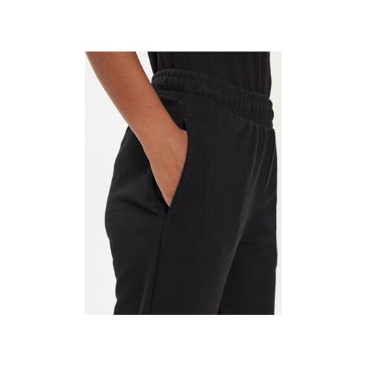 Fila Spodnie dresowe FAW0700 Czarny Regular Fit Fila S MODIVO