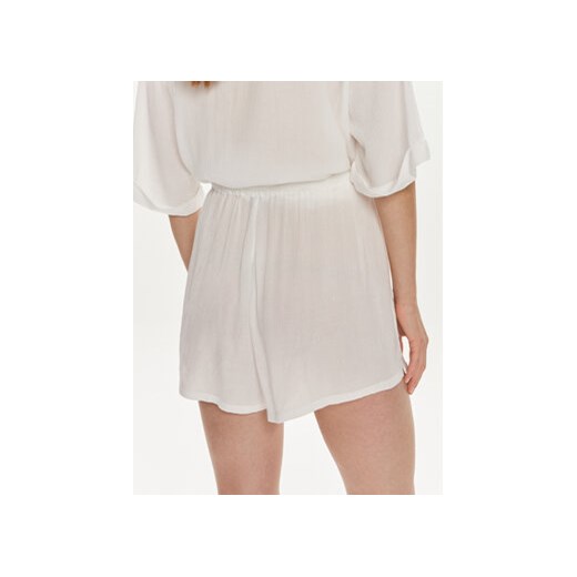 Tommy Hilfiger Szorty materiałowe UW0UW05332 Biały Relaxed Fit Tommy Hilfiger M MODIVO