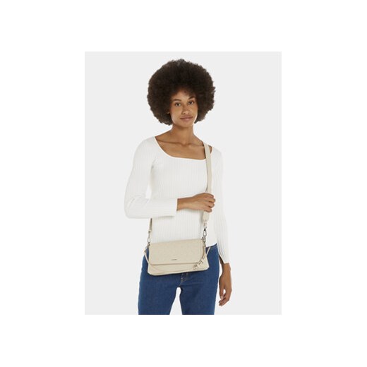 Calvin Klein Torebka Ck Must Shoulder Bag_Epi Mono K60K611762 Écru Calvin Klein uniwersalny MODIVO