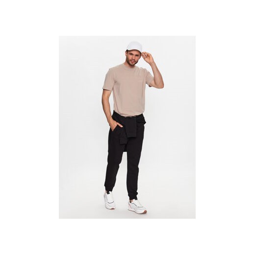 Guess T-Shirt Alphy Z2YI11 J1314 Beżowy Regular Fit Guess S MODIVO