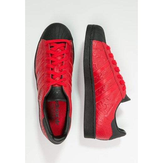 adidas Originals SUPERSTAR CAMO 15 Tenisówki i Trampki collegiate red/core black zalando pomaranczowy Niskie trampki męskie