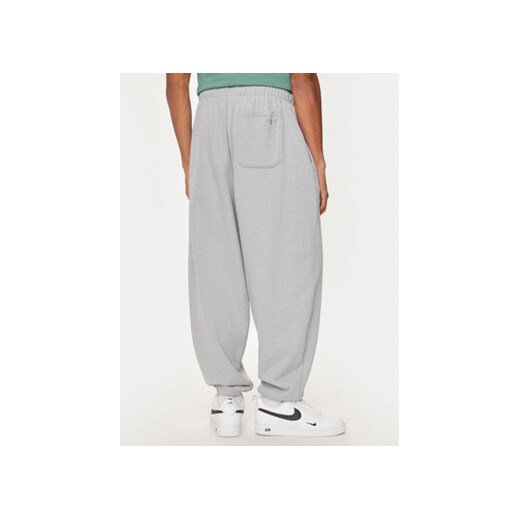 Under Armour Spodnie dresowe UA Icon 1386551 Szary Loose Fit Under Armour XL MODIVO